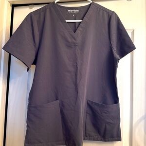 Mandala charcoal scrub top M